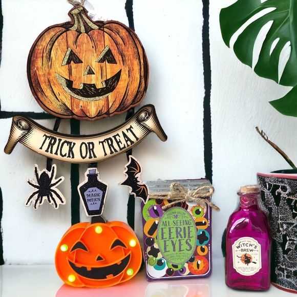 No Brand Other - Bright & colorful Halloween eyeball plaque jack o lantern themed sign & light NW